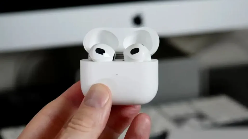 AirPods (3rd Gen)